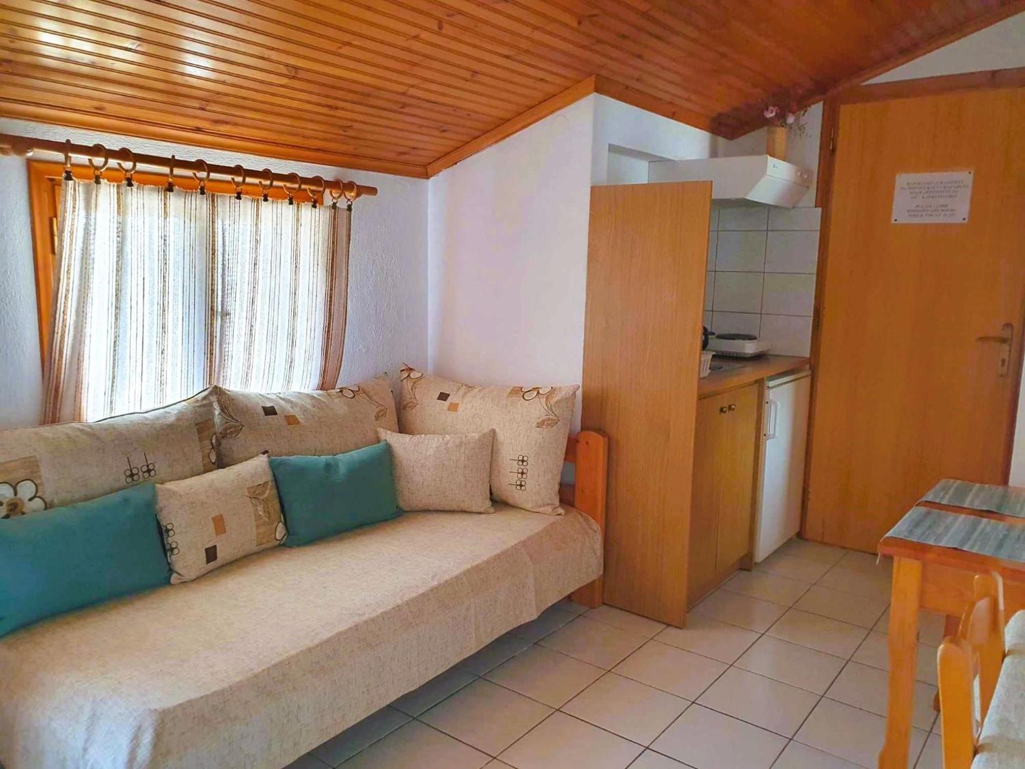 Nina Apartment *